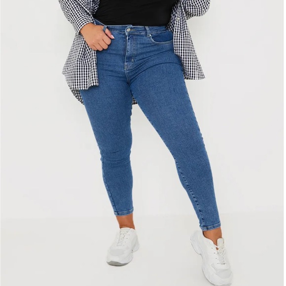 NEW In The Style CARYS WHITTAKER BLUE HIGH WAISTED STRETCH SKINNY JEANS - Picture 4 of 8